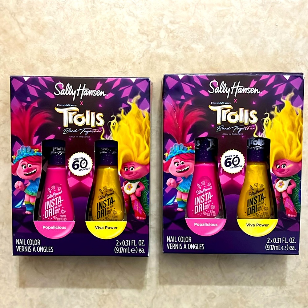 2 sets of Sally Hansen Insta-Dri Nail Polish